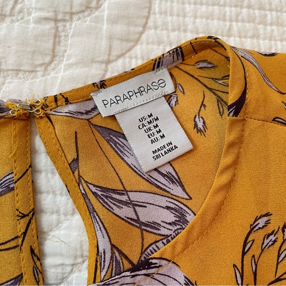 Paraphrase blouse top size medium - Picture 4 of 7